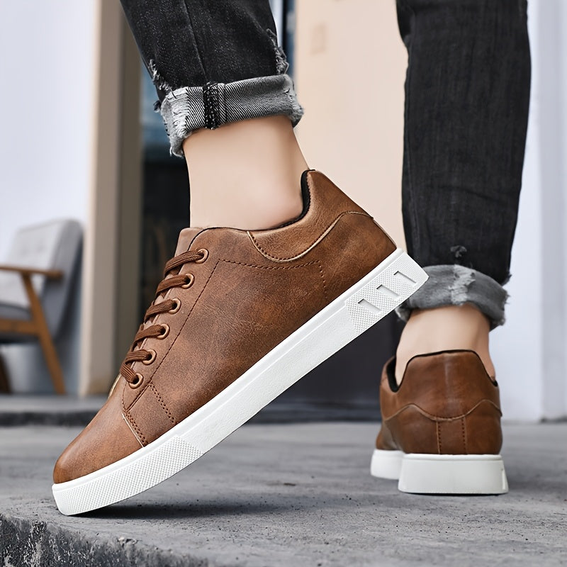 Classic Court Sneaker | Tijdloze Look | Strakke Contrasten